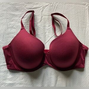 Auden “Icon” bra, cherry red